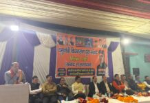 चौहान ने युवाओं से संवाद कर सुनी जन समस्याएं, कई मामलों का मौके पर समाधान