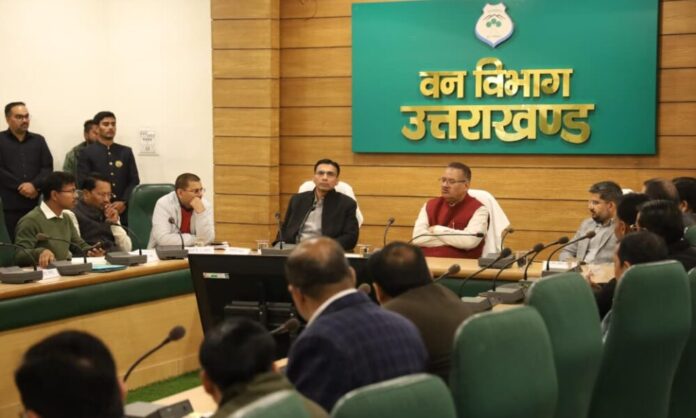 विंटर लाइन कार्निवाल के रंग में सजने लगा मसूरी, 24-29 दिसंबर तक चलेगा उत्सव विंटर लाइन कार्निवाल के रंग में सजने लगा मसूरी, 24-29 दिसंबर तक चलेगा उत्सव