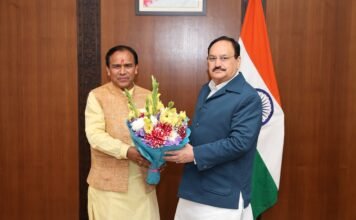 चारधाम यात्रा में स्वास्थ्य सेवाओं को मिलेगा मजबूती का संबल, डॉ. धन सिंह ने केंद्रीय स्वास्थ्य मंत्री संग की अहम वार्ता