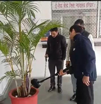 जिला न्यायालयों को बम से उड़ाने की धमकी, देहरादून और हरिद्वार में बढ़ाई गई सुरक्षा