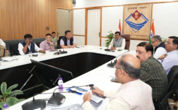 मानसून से पहले सड़कें होंगी गड्ढामुक्त, विभागों को 24×7 अलर्ट रहने के निर्देश: सीएस