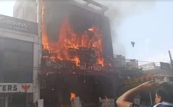 लखनऊ कोचिंग अग्निकांड: 15 की मौत, दम घुटने से गई छात्रों की जान; 4 अफसर सस्पेंड, 4 गिरफ्तार