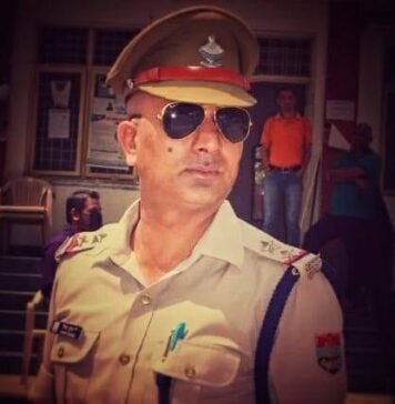 दर्दनाक हादसा: ऋषिकेश में खाई में गिरी कार, शिवपुरी चौकी इंचार्ज की मौत