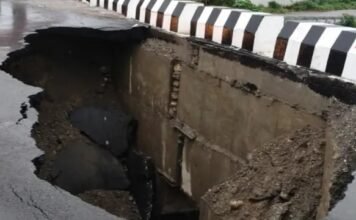 पहली बारिश में ही फेल हुआ करोड़ों का पुल, देहरादून में खुली निर्माण की पोल