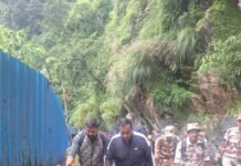 पैदल चलकर केदारनाथ पहुंचे बीकेटीसी अध्यक्ष हेमंत द्विवेदी, यात्रा व्यवस्थाओं का किया निरीक्षण