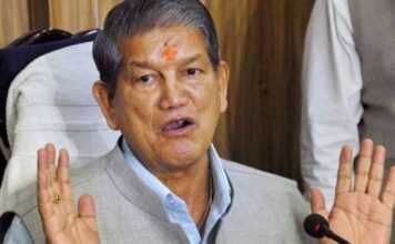 सहयोगी पर ED रेड के बाद हरीश रावत ने छोड़े पार्टी के पद