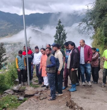 कैबिनेट मंत्री ने आपदा प्रभावित क्षेत्र का लिया जायजा, अधिकारियों को त्वरित राहत और बहाली के निर्देश