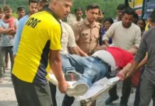 देहरादून के सहस्त्रधारा में हादसा, अनियंत्रित कार खाई में गिरी; तीन घायल